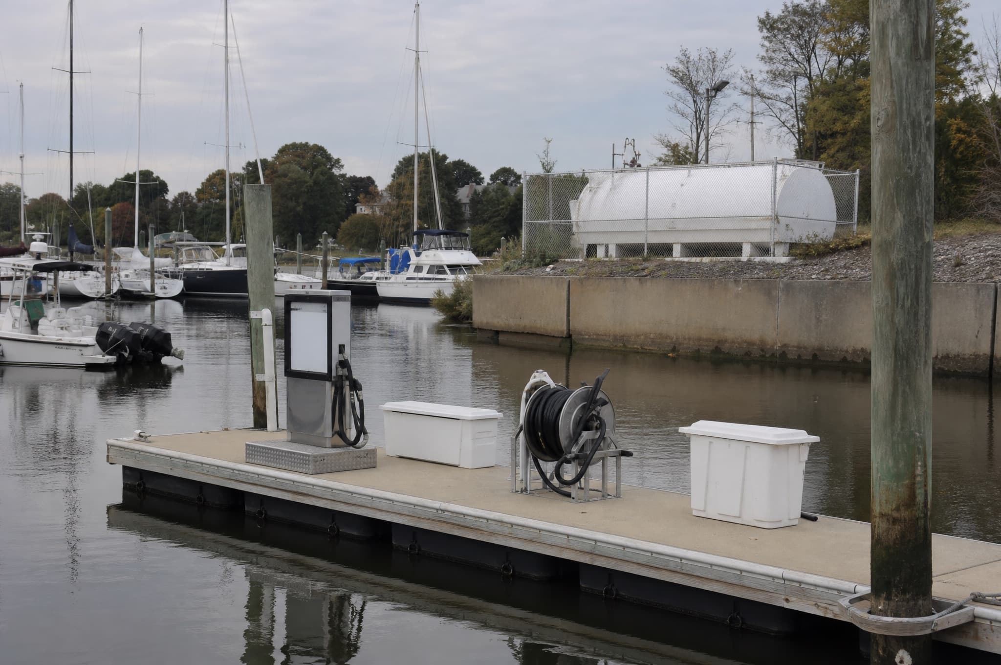 Marina Fueling fuel system